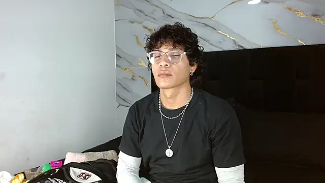 MaximilianRoth Шоу с уебкамера