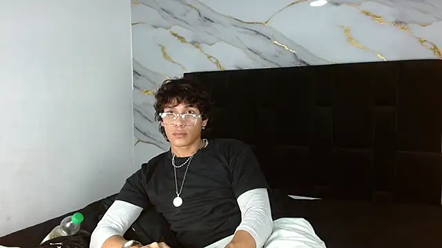 MaximilianRoth Webcam-Show