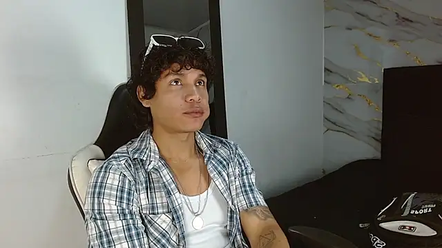 MaximilianRoth's Webcam Show