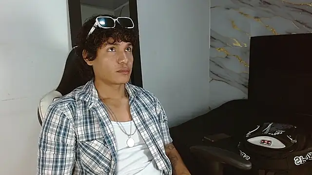 הופעת וובקאם של MaximilianRoth
