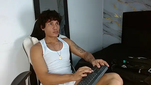 MaximilianRoth webkamerás műsora