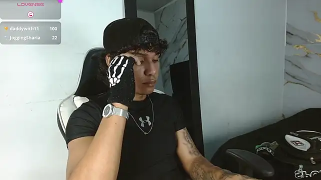 MaximilianRoth Show Webcam