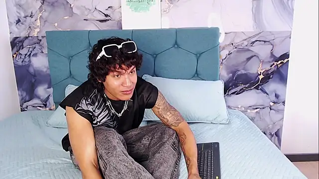 MaximilianRoth Show Webcam