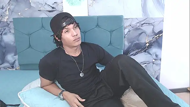 MaximilianRoth Webcam show