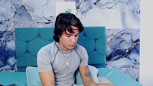Show modela MaximilianRoth na web-kameri