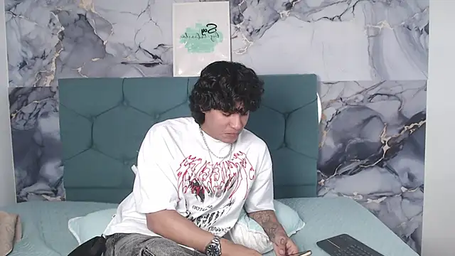 MaximilianRoth 在線直播表演