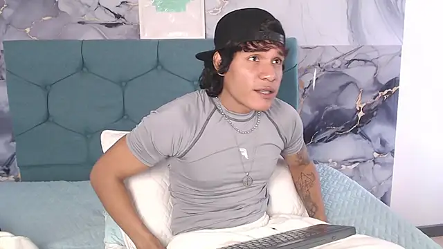 MaximilianRoth Webcam show