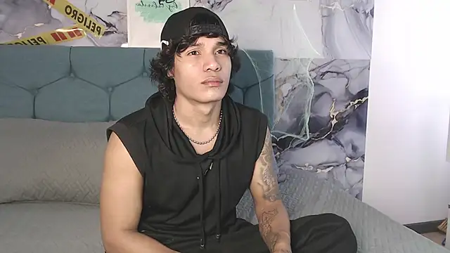 MaximilianRoth Webcam show