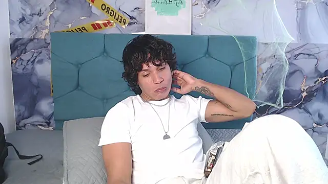 MaximilianRoth webcam show
