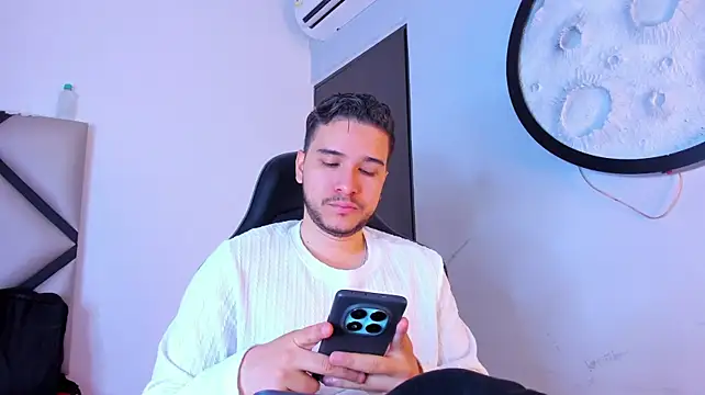 Mike_0012 Шоу с уебкамера