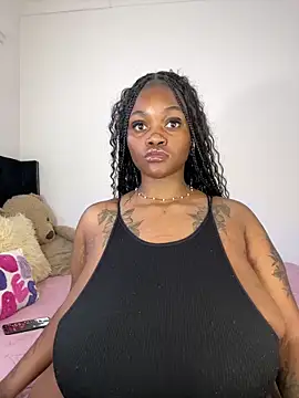 XXX chat uživo modela Yung-Missy