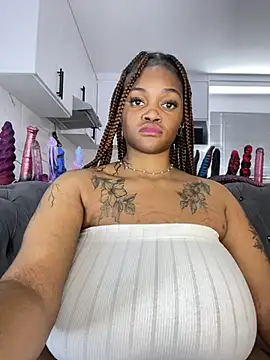 Yatted_Missy's Live XXX Chat