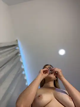 naughty__angel 网络视讯表演
