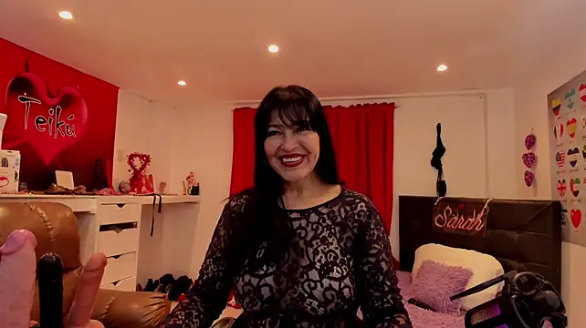 Sarah_teiku's Live XXX Chat