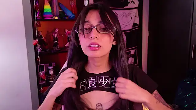 XXX chat uživo modela amber_yull