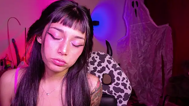הופעת וובקאם של amber_yull