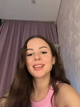 Alina_Vibe_Meのウェブカメラショー