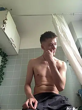 Chat XXX en directo de Toyjungee