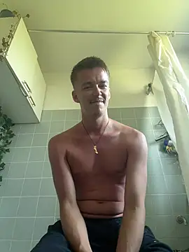 Toyjungee 在線直播表演
