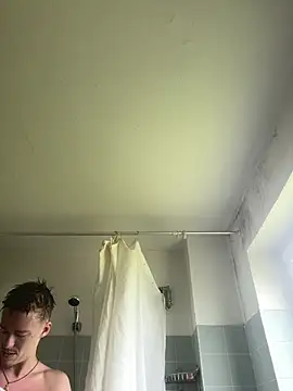Show modela Toyjungee na web-kameri
