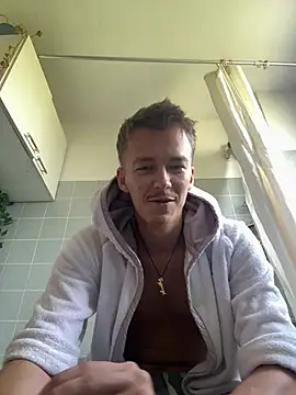 Toyjungee Show Webcam
