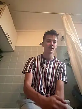 Toyjungee Pertunjukan Webcam