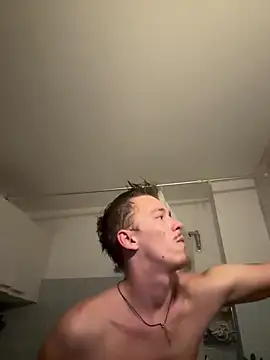 XXX chat uživo modela Toyjungee