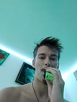 Chat XXX ao vivo de Toyjungee