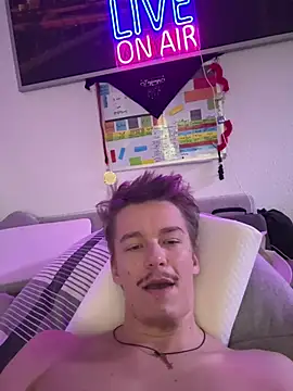 Toyjungee Webcam-Show