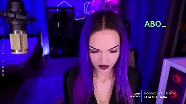 ml_milana Adlı Modelin Canlı Sohbet Odası