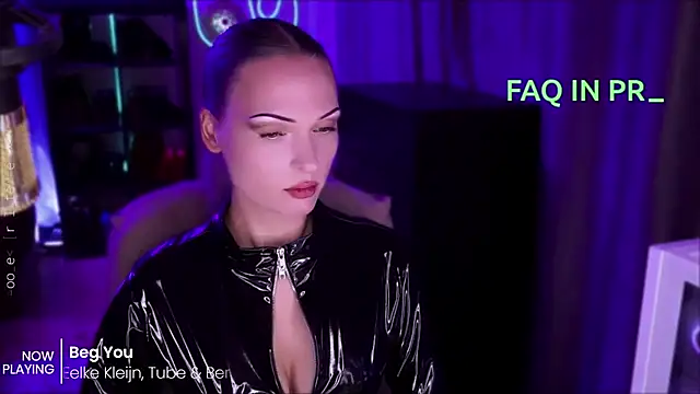 ml_milana's Live XXX Chat