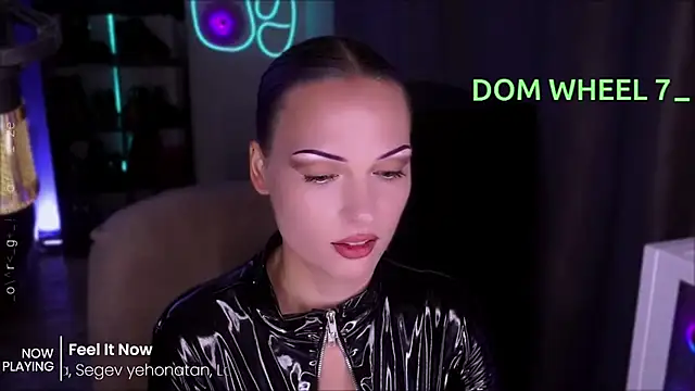 Chat +18 de ml_milana ao vivo