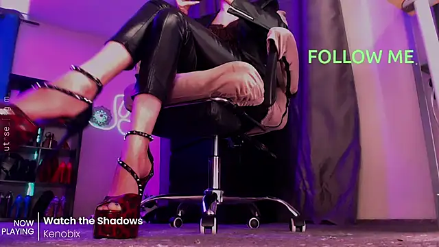 ml_milana Show in webcam