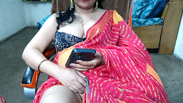 Cute_Mahi22 网络视讯表演