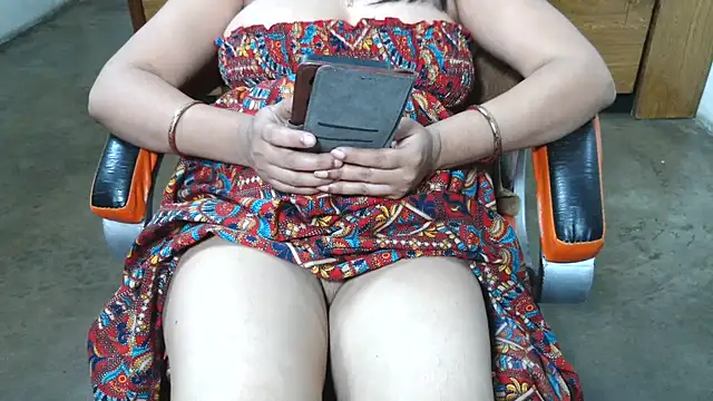 Cute_Mahi22's Webcam Show