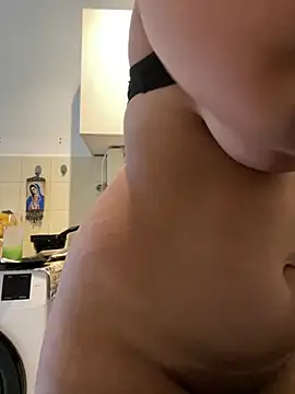 Milana_UK's Webcam Show
