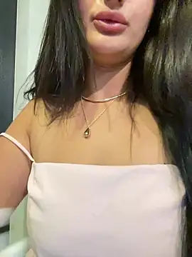 Milana_UK's Webcam Show
