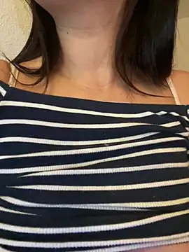 عرض كام Milana_UK