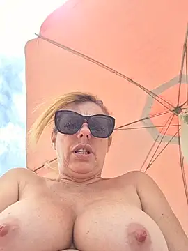 Susycachonda1's Webcam Show