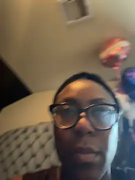 TrueeFantasee's Live XXX Chat