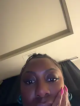 TrueeFantasee's Live XXX Chat