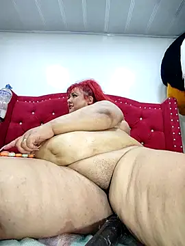 Nastymomslave Show in webcam