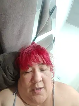 Nastymomslave's Webcam Show