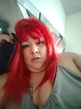 Nastymomslave – Kamerová šou