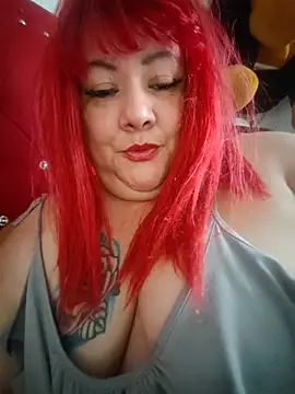 Nastymomslave Show in webcam