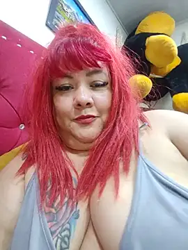 Nastymomslave 网络视讯表演