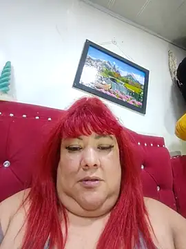 Nastymomslave: вебкам-шоу
