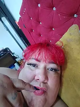 Nastymomslave Webcam show