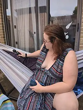 Uniquethickqueen's Live XXX Chat