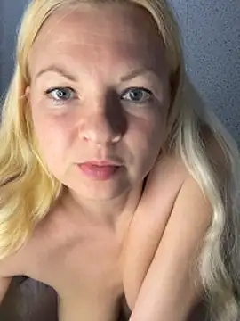Chat XXX en directo de Eva-glow